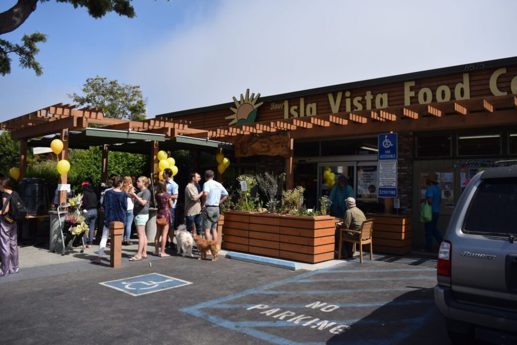 Isla Vista Food Co-Op Celebrates 50 Years, Reflects on the Pandemic